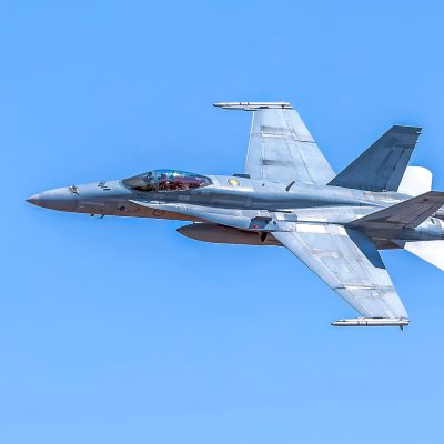 f-a-18a-hornet-4524706_1920